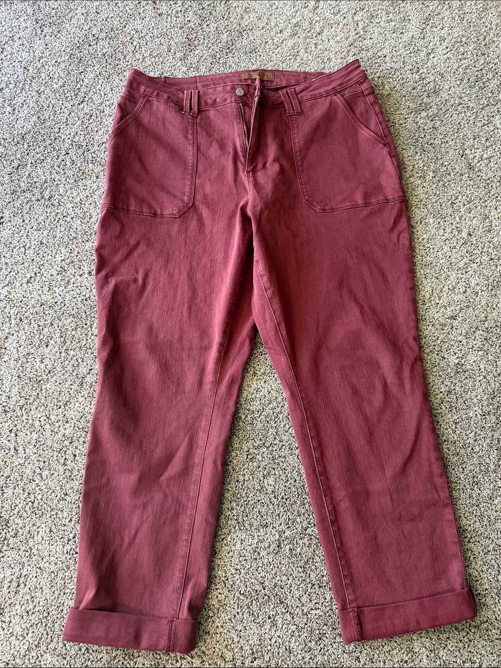 Judy Blue Burgundy Utility Capris